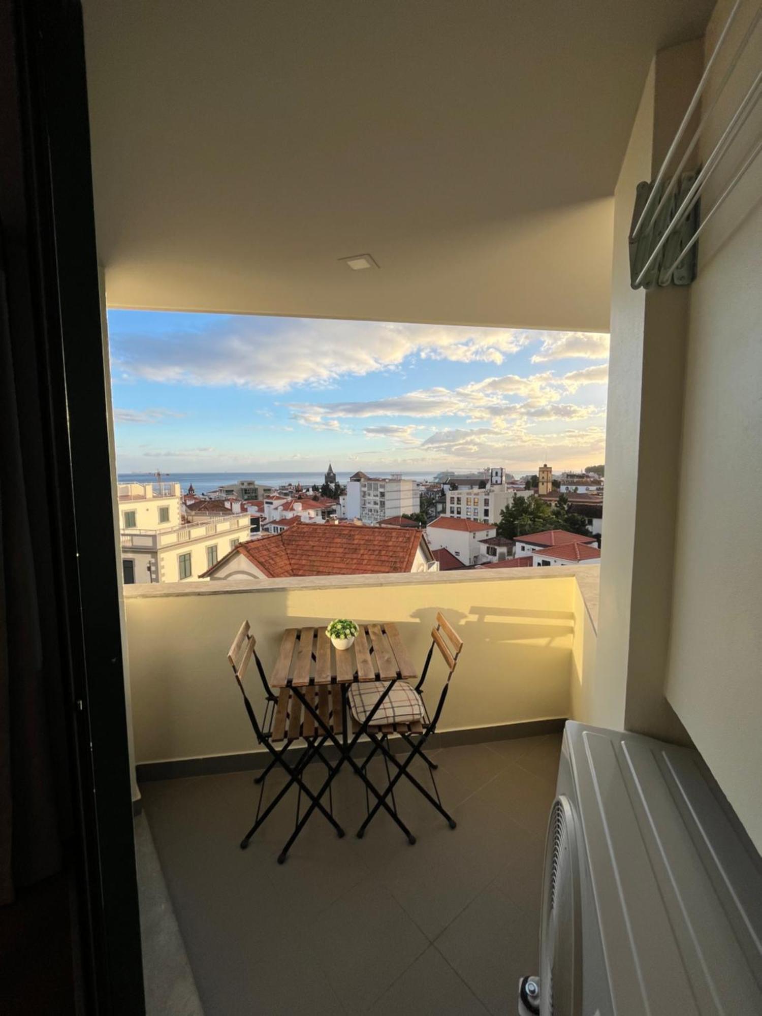 Luxury View Apartment Funchal Buitenkant foto