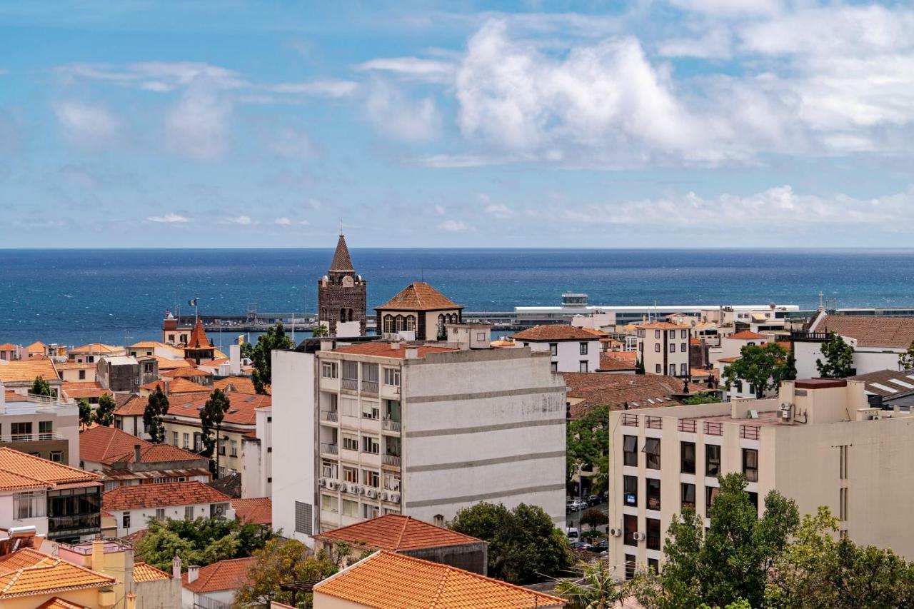 Luxury View Apartment Funchal Buitenkant foto