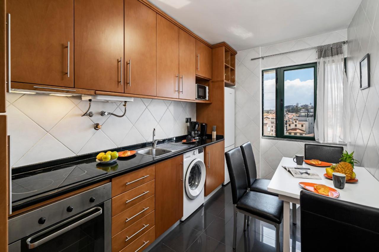 Luxury View Apartment Funchal Buitenkant foto